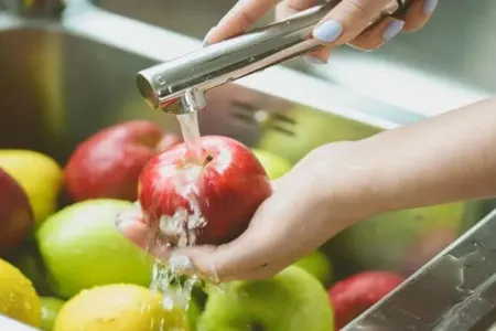 Sirkəli suyla tərəvəz yuyanlara - PİS XƏBƏR