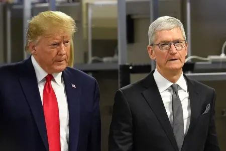 Donald Trampdan Apple-ın baş direktoru Tim Kuka zəng