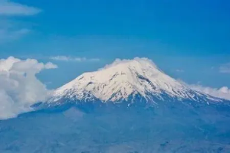 Tədqiqatçılar Ağrıda Nuhun gəmisini axtaracaqlar