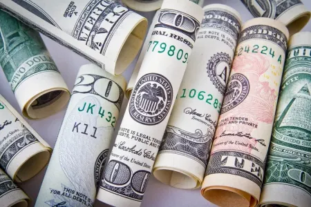 Bu valyutalar dəyişdi - DOLLAR...