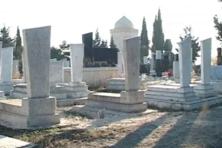 Qeydiyyatı olmayanlara qəbr yeri verilmir