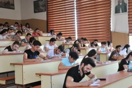 Bakalavr təhsili 4 ildən 3 ilə - ENDİRİLİR?