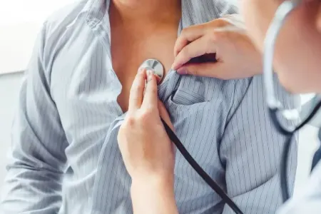 Kişilər və qadınlarda ürəyin fərqli döyünməsinin səbəbi tapıldı