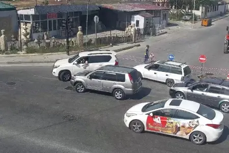 Bu yol bağlıdır - Sürücülərin nəzərinə!