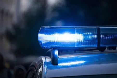 Yol polisi 9 yaşlı sürücünü - QOVDU