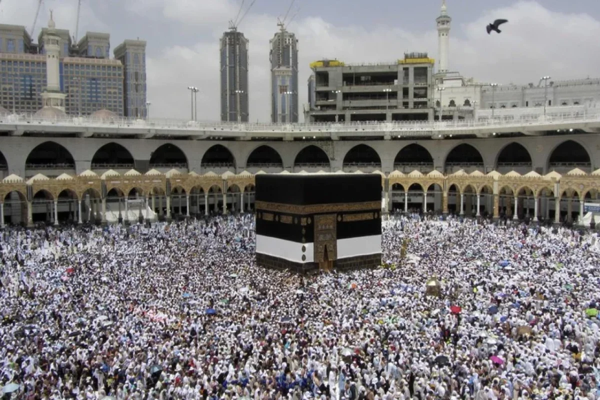 Həccə getmək istəyənləri - aldatdılar - 60 milyonluq dələduzluq