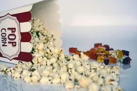 Popkornu bu şəkildə hazırlamaq xəstəlik riskini azaldır