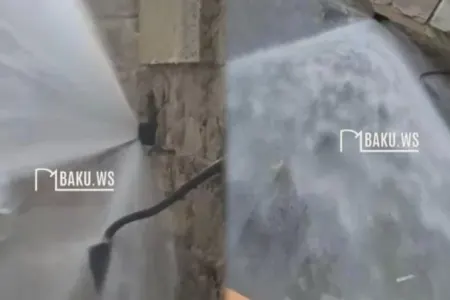 Bakıda su borusu partlayıb