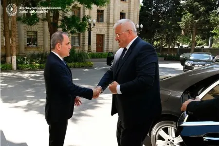 Ceyhun Bayramov Andrey Sibiqa ilə görüşdü