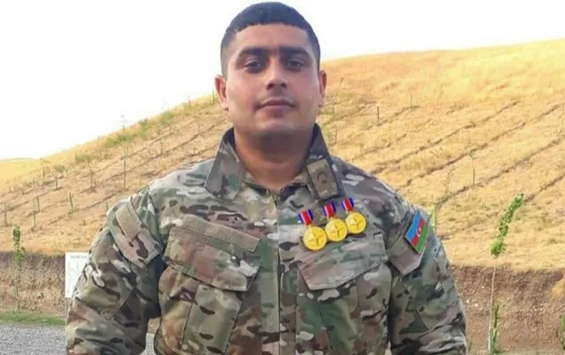 Kişini diz çökdürən şəhid anası ilə bağlı araşdırma aparılır