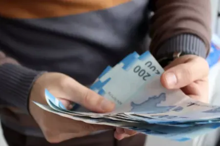 Azərbaycanda nağd ödəniş qadağan olundu - RƏSMİ