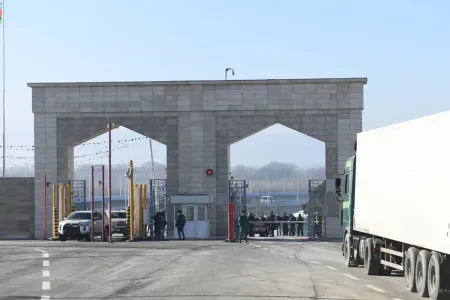 Quru sərhədlərinin açılması ilə bağlı SON DƏQİQƏ xəbəri - Bu istiqamətlərdə...