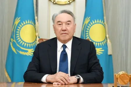 Nazarbayev İlham Əliyevi təbrik etdi