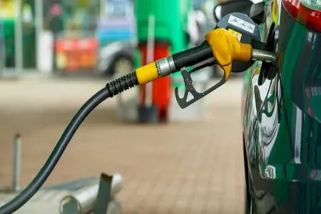 Azərbaycana niyə xaricdən benzin gətirilib? - Nazirin izahı