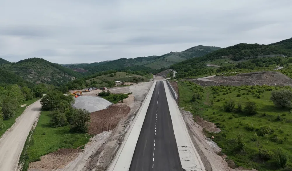 Prezidentlər Kəlbəcər-Laçın avtomobil yolunda - FOTO - YENİLƏNDİ