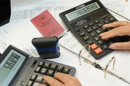 Pensiyaçılar əmək kitabçasında bu varsa, iyunda artım alacaqlar