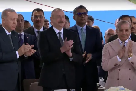 Liderlər Laçında KONSERTDƏ - CANLI