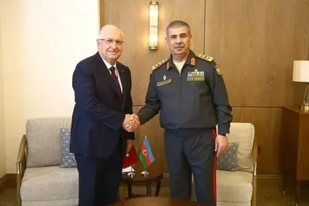 Zakir Həsənov Yaşar Gülərlə görüşdü