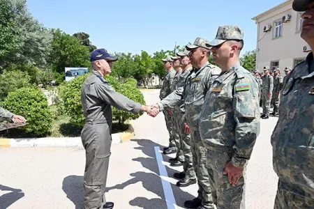 Hərbçilərimiz ölkəmizə qayıtdı - FOTO