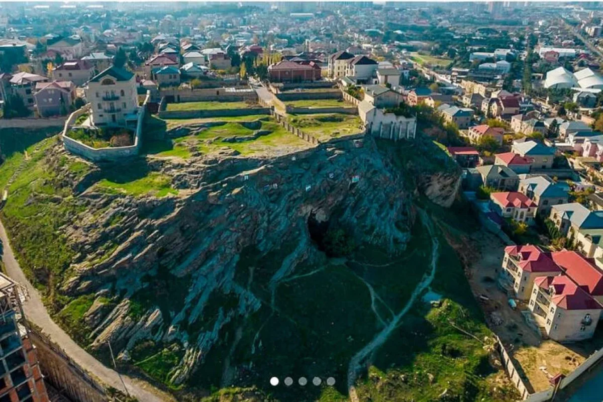 Bakıda dağ satışa çıxarıldı - İdmançılar həyəcan təbili çalır