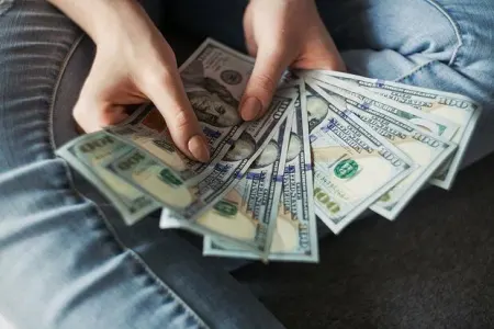 Dollar bu tarixdən başlayaraq bahalaşacaq: - Görün neçəyə olacaq