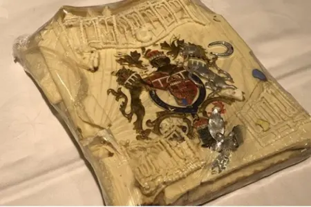 40 illik tort dilimi 4,250 manata satıldı