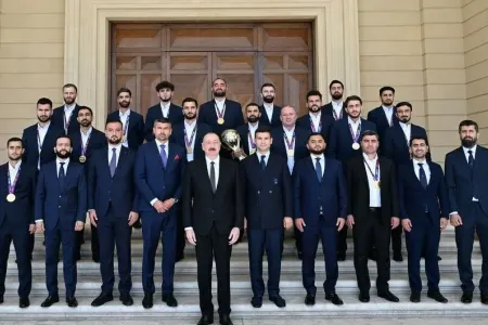 Prezident milli komandamızın üzvlərini qəbul etdi