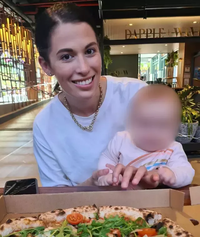 3 yaşlı qızını öldürən qadın həbsxanada - ÖLÜ TAPILDI