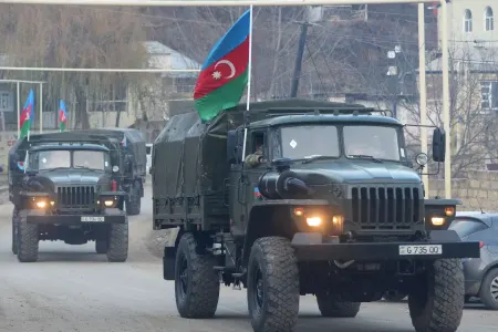 Ordumuza aid hərbi avtomobil aşdı