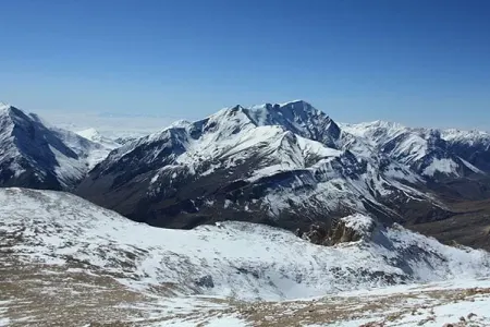 Şahdağa qar yağır