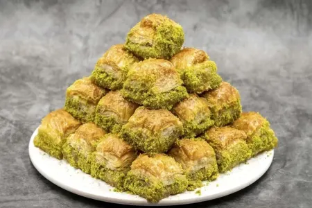 Paxlavada bakteriya aşkarlandı