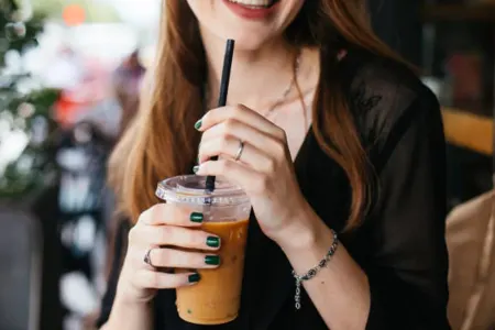 Karton və plastik stəkanlar xərçəng yaradır