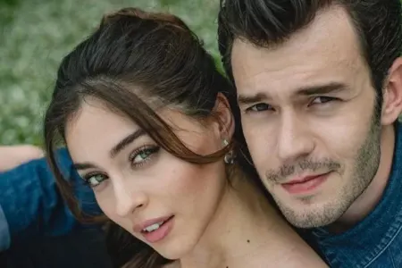 Məşhur cütlük yenidən ayrıldı