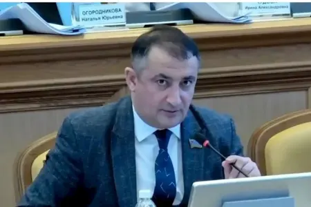 Spiker deputat Xalid Tağızadənin ölkəyə qaytarılmasını tələb etdi