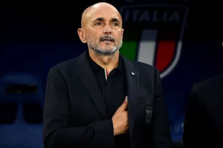 Spalletti istefa verdi: Özümə yazığım gəlir