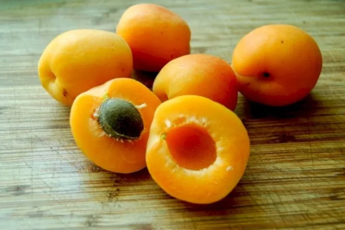 Yayın sirri: Sağlamlığı möcüzəvi şəkildə gücləndirən meyvə