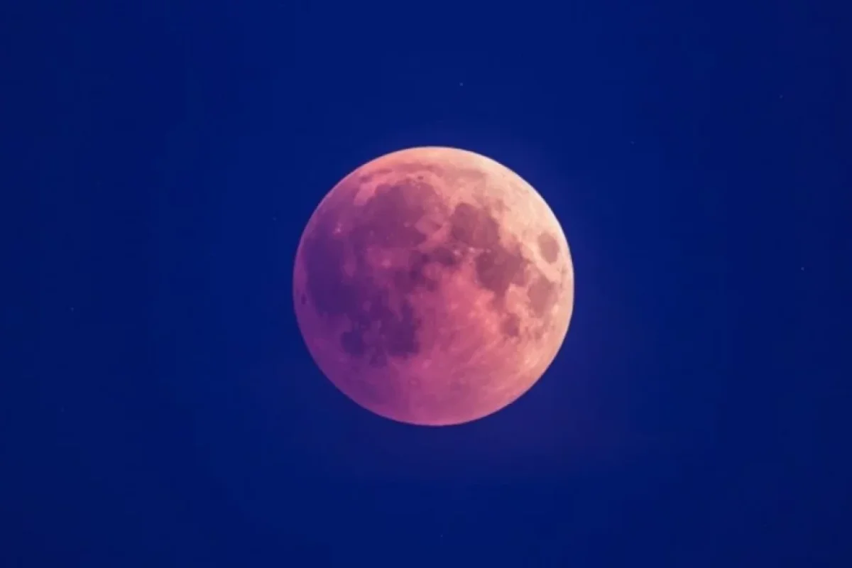 “Çiyələk Ay” müşahidə ediləcək