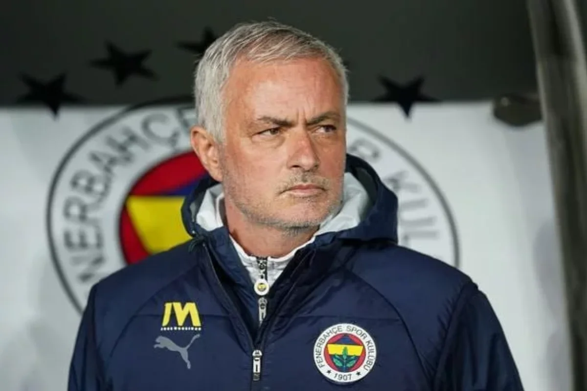 “Fənərbağça” Mourinyodan 15 milyon avro tələb edir