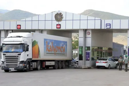 Ermənistan gömrüyü Azərbaycanla sərhədləri açmağa hazırdır