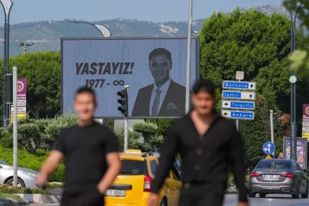 Ferdi Zeyrek VƏFAT ETDİ