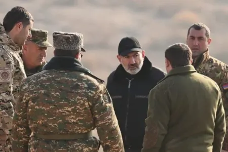 Zəngəzurda döyüşlər başlasa, günahkar sizsiniz! - Paşinyan