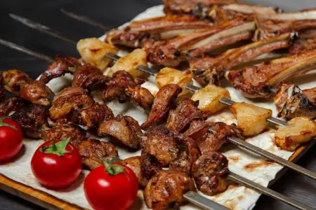 Restoranda yemək yeyərkən ehtiyatlı olun!