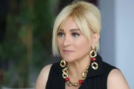 Mətanət LAĞA QOYDU: “Vay bizimkilərin halına”