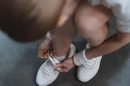 Bu ayaqqabı markasnın satışı qadağan edildi – - Nazirlikdən xəbərdarlıq – FOTO