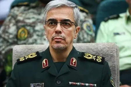 Xamenei Baş Qərargaha müvəqqəti rəis təyin etdi