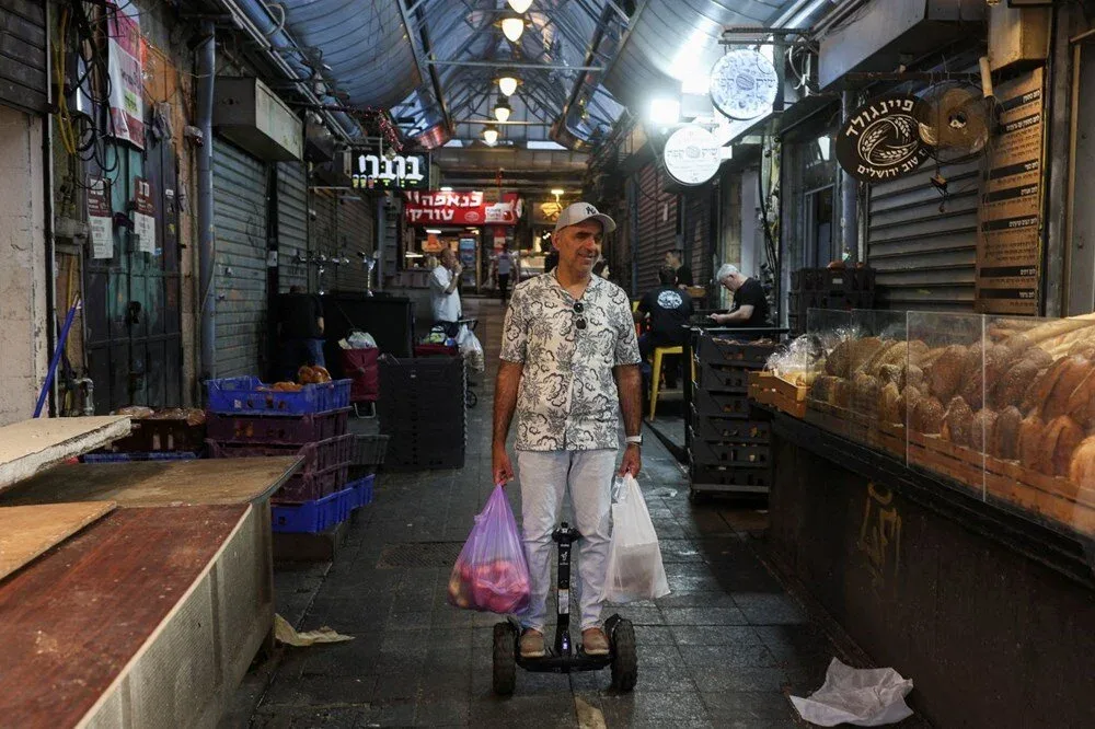 İsraillilər alış-verişə başladılar - FOTO