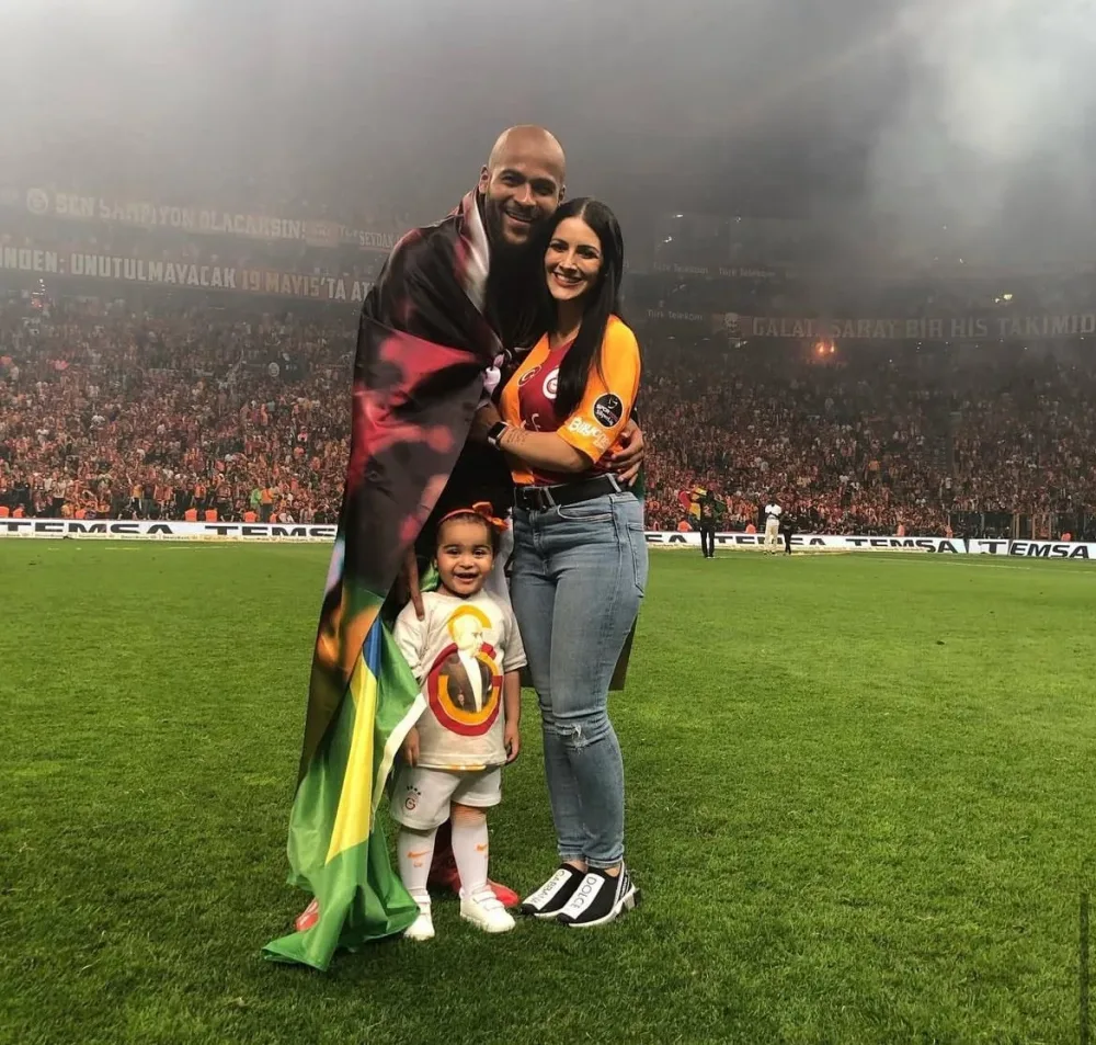 Marcaonun həyat yoldaşı ilə bağlı - PİS XƏBƏR