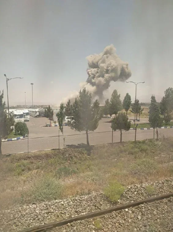 Təbriz bombardman edildi - FOTO