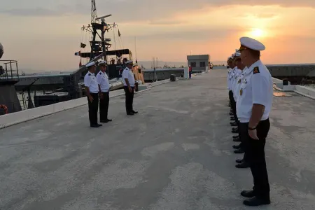 Azərbaycanın hərbi gəmiləri "Xəzri-2025" birgə təlimlərə yola düşdü