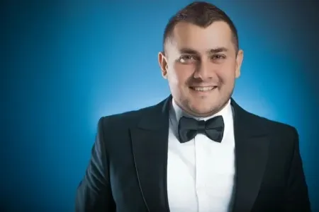 “Sanki oliqarx, nazir balasıdır...” - Murad Arif